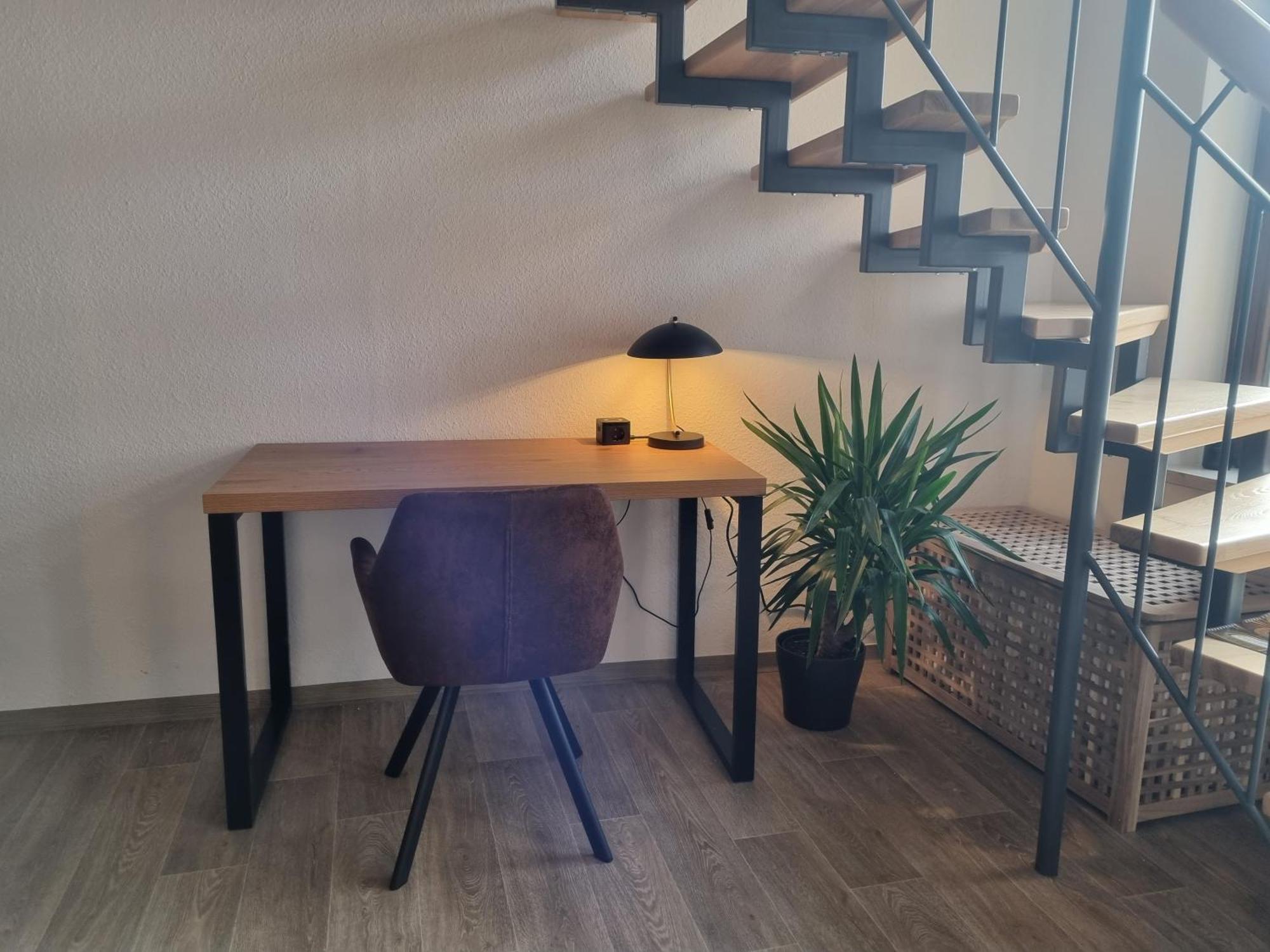 Maremar - Design Maisonette Altstadt - 4 Pers - 57Qm - Luxus Boxspringbett - Kueche - Arbeitsplatz - Privater Parkplatz Greiz Bagian luar foto